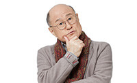 疑問に思う角野卓造さん
